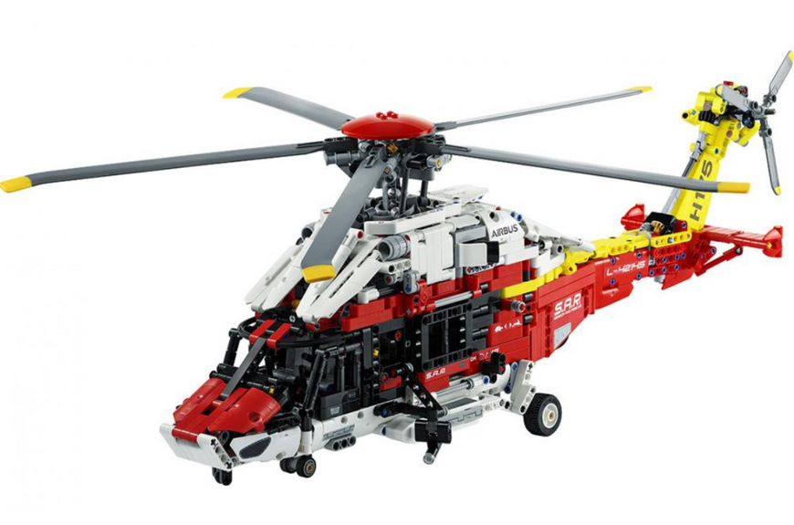 Блоковий конструктор LEGO Рятувальний вертоліт Airbus H175 (42145) 42145 фото