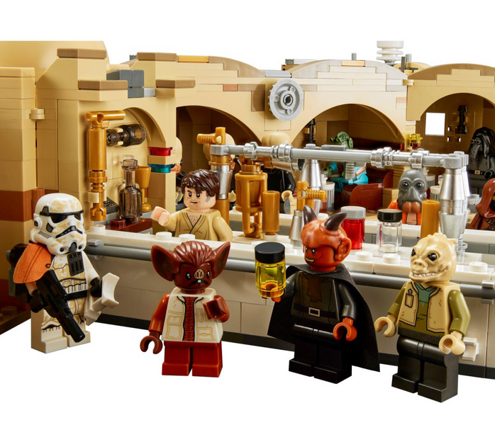 Блоковий конструктор LEGO Star Wars Mos Eisley Cantina (75290) 75290 фото